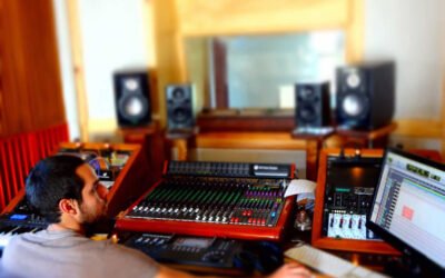 Studio UNO, el sonido: la consola y los pre-amplificadores